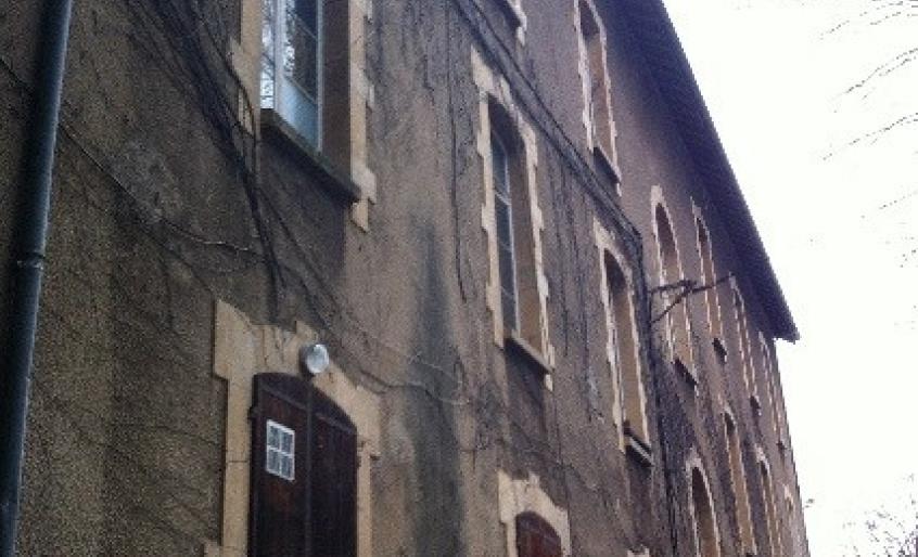 Extérieur du lycée la Martelière avant rénovation