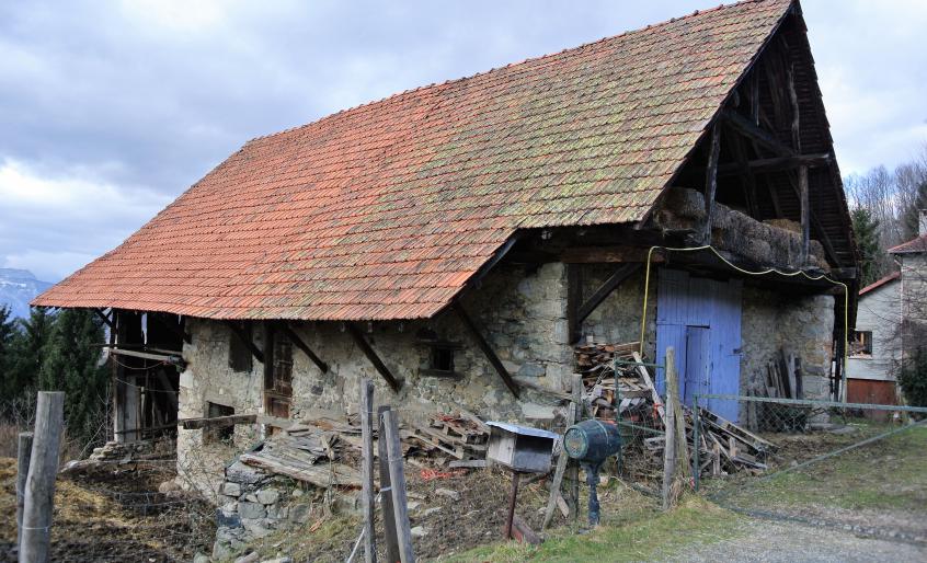 Extérieur de la grange avant rénovation