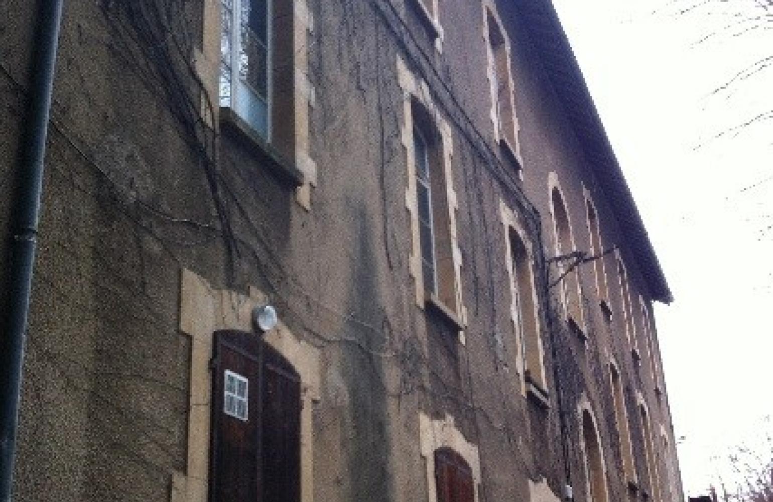 Extérieur du lycée la Martelière après rénovation