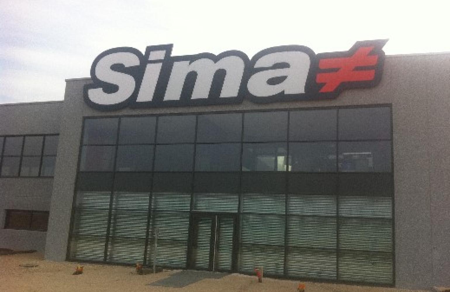 Extérieur de la Sima